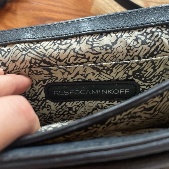 rebecca minkoff crossbody black - Picture 4 of 4